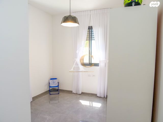 בית פרטי/ קוטג', אומן