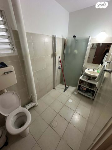 דירה, גאולה 11, עמידר, פרדס חנה כרכור