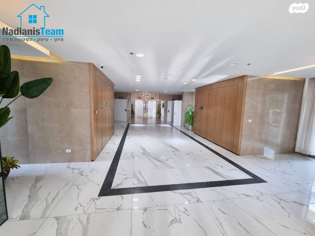 דירה, דוד רזניק 7, גלי הים, נתניה