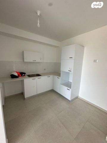 דירה, הגפן, כרמי הנדיב, אחוזת רוטנר, קרית מלאכי