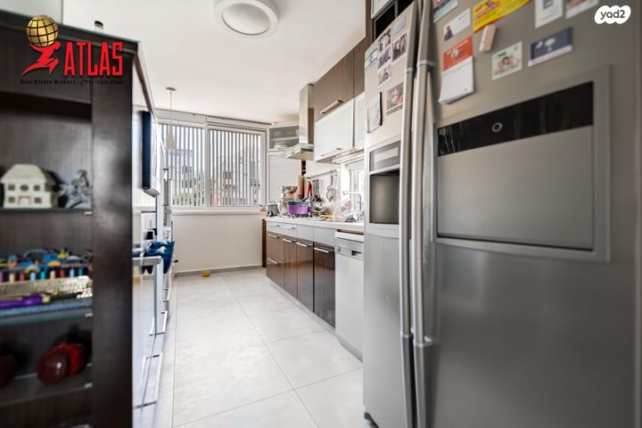 גג/ פנטהאוז, ה' באייר, נווה אפק, ראש העין