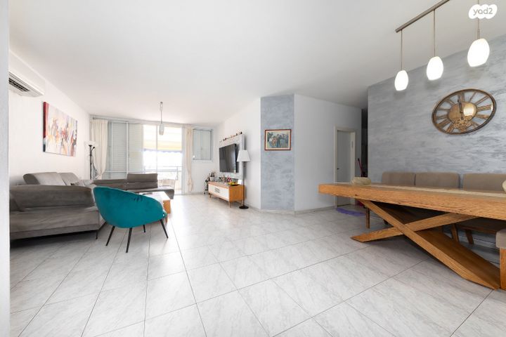 דירה, גרינשפן, נווה הדרים, ראשון לציון