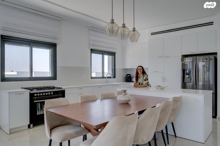 גג/ פנטהאוז, יער חרובית, נופים, מודיעין מכבים רעות