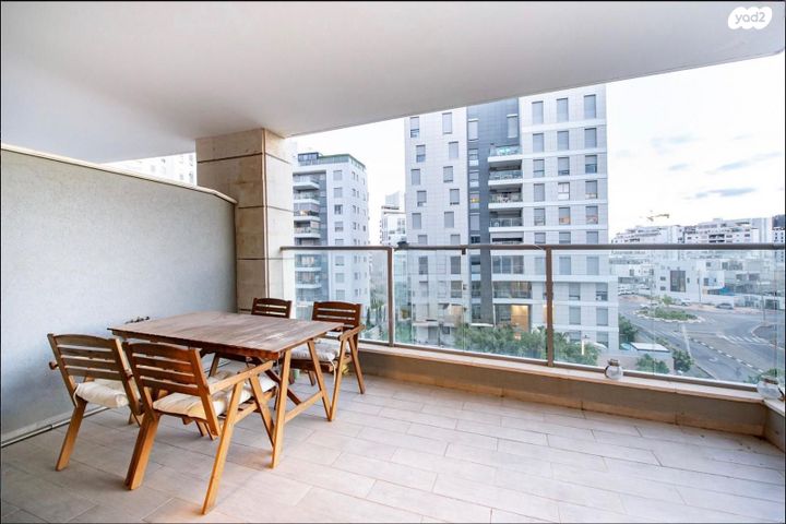 דירה, אהוד מנור, קרית אילון, חולון