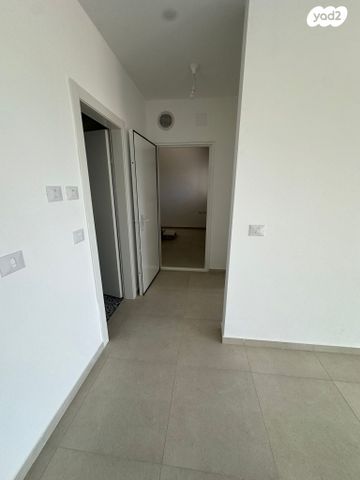 דירה, הגפן, כרמי הנדיב, אחוזת רוטנר, קרית מלאכי