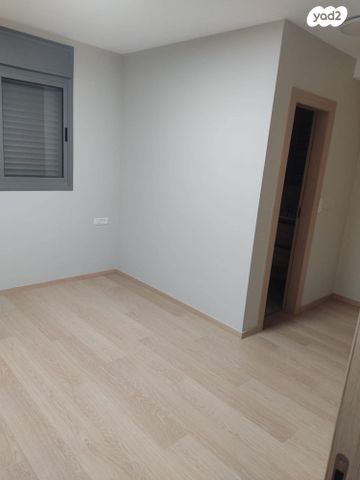 דירה, נשר, ערד