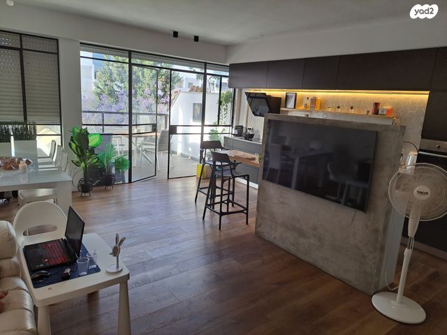 דירה, המשתלה, תל אביב יפו