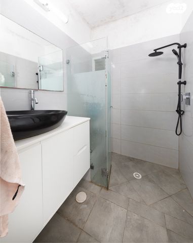 דירה, גרינשפן, נווה הדרים, ראשון לציון