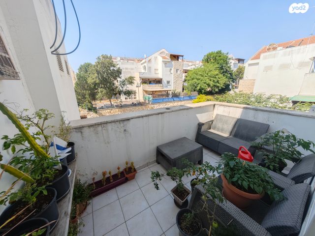 דירה, דרך אפרתה 14, אריאל