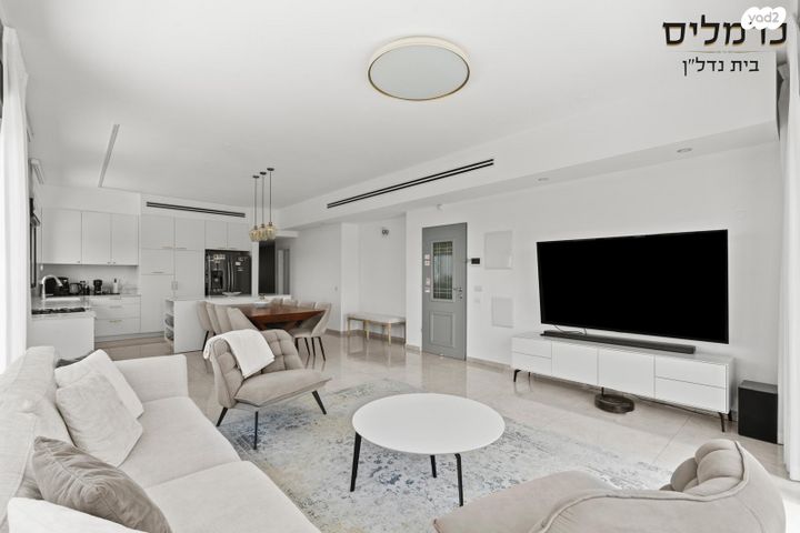 גג/ פנטהאוז, יער חרובית, נופים, מודיעין מכבים רעות