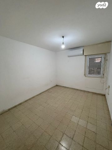 דרך הגבורה 122