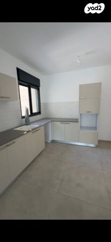 דירה, רעננה