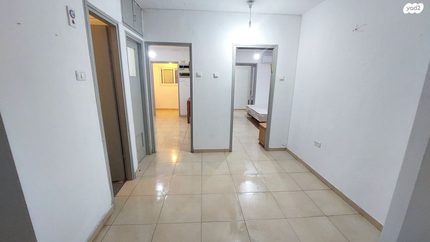 דירה, יד ושם, שכונה ג', באר שבע