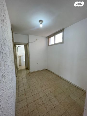 דירה, דרך הגבורה 122, שיכון ב, טבריה