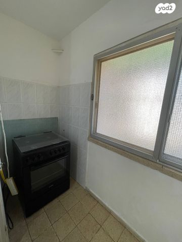 דירה, דרך הגבורה 122, שיכון ב, טבריה