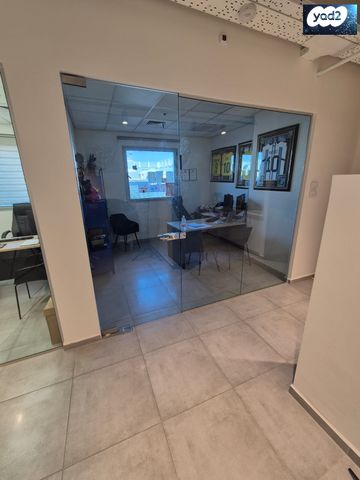 האלוף יעקב פרי 