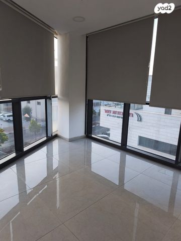 משרדים, עפולה