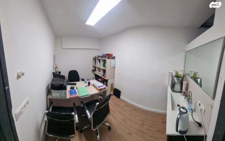 חנויות/ שטח מסחרי, ההסתדרות, שיכון חדש, אזור