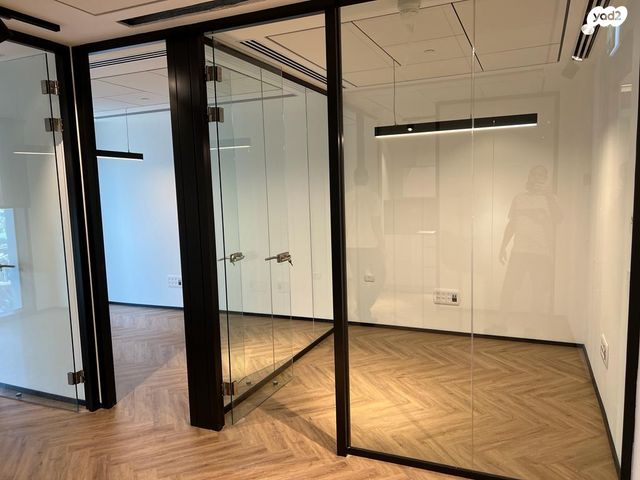 דרך מנחם בגין 