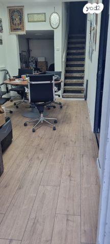 חנויות/ שטח מסחרי, ההסתדרות, שיכון חדש, אזור