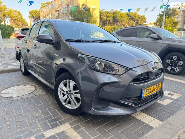 מודעת רכב טויוטה יאריס