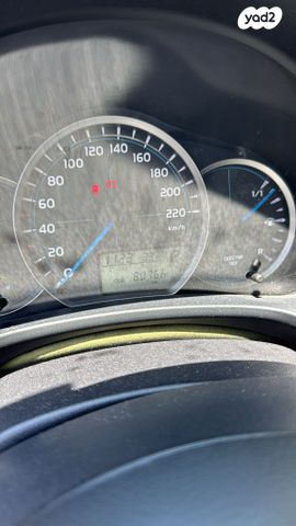 מודעת רכב טויוטה יאריס