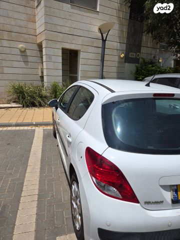 מודעת רכב פיג'ו 207