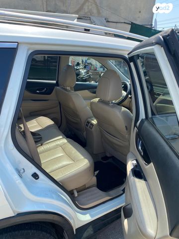 ניסאן אקס טרייל