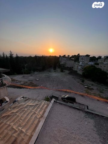 דירה, הרב עובדיה יוסף 34, מגדל אור, מגדל העמק