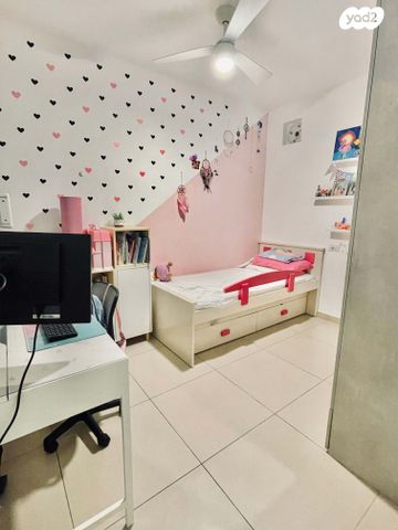 דירה, אהבת אדם 58, שרונה, כפר יונה