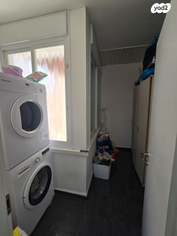 בית פרטי/ קוטג', אפרים, מרכז העיר, סביניה, הוותיקה, קרית ביאליק