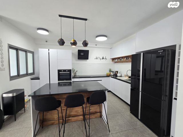 דירה, גאולה כהן 10, גלי ים, קרית ים