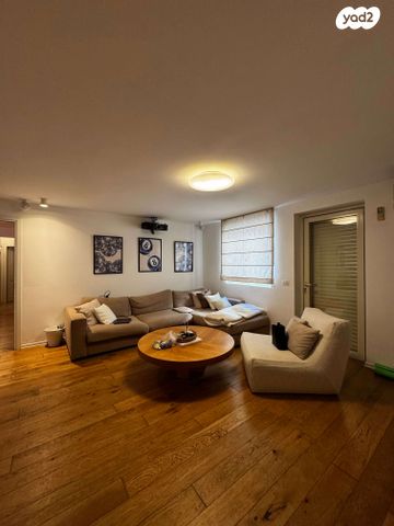 בית פרטי/ קוטג', הזית, כפר שמריהו, כפר שמריהו