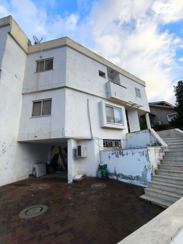 בית פרטי/ קוטג', המושבה, גדרה