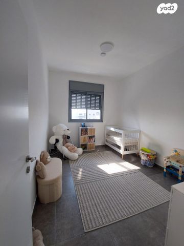 דירה, עיר היין, אשקלון