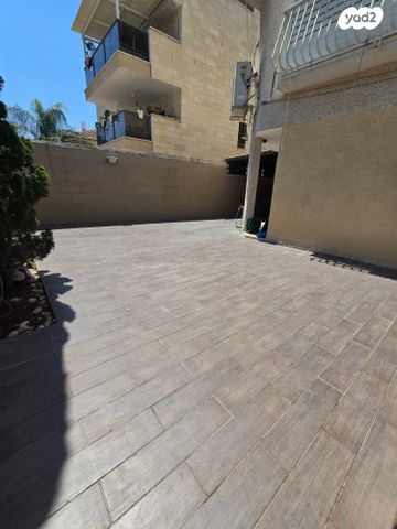 בית פרטי/ קוטג', אפרים, מרכז העיר, סביניה, הוותיקה, קרית ביאליק