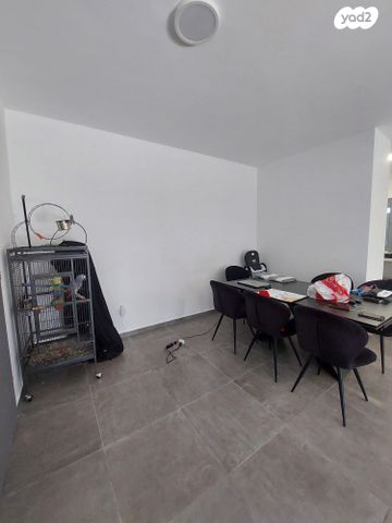 דירה, עיר היין, אשקלון