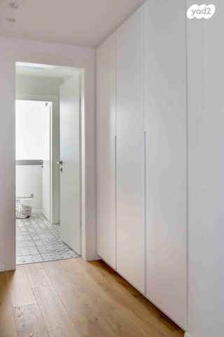 דירה, רעננה