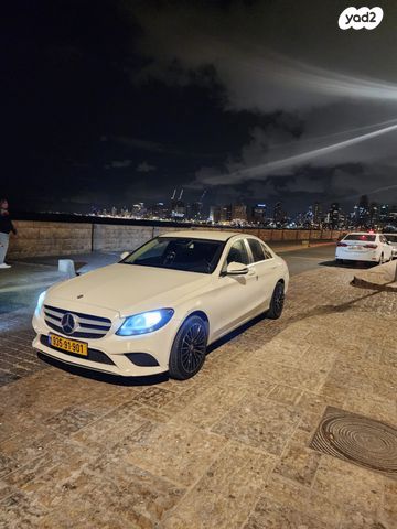מודעת רכב מרצדס-בנץ C-class