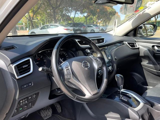 ניסאן אקס טרייל