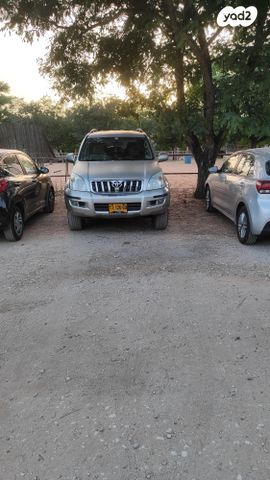 טויוטה לנד קרוזר