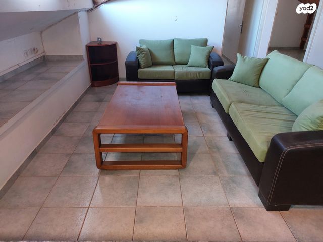 יחידת דיור, התפוח 76, קדרון, קדרון