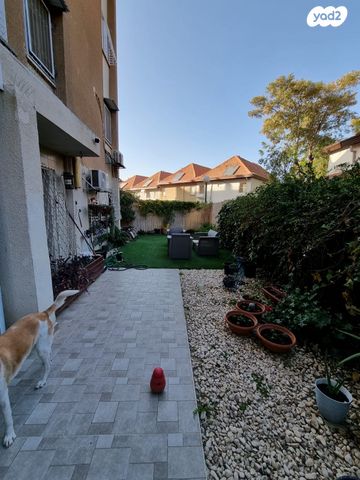 דירת גן, משעול יבנה, שכונה ט', באר שבע