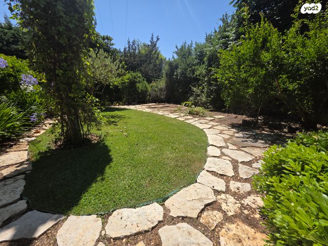 בית פרטי/ קוטג', מוצא עילית, מוצא עילית