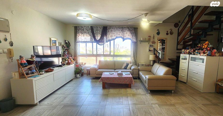 דופלקס, נחל קטלב, משואה, מודיעין מכבים רעות