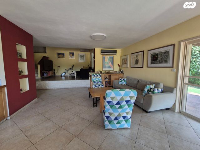 בית פרטי/ קוטג', הר זיו, מודיעין מכבים רעות