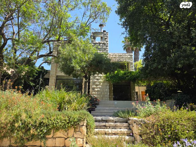 בית פרטי/ קוטג', מוצא עילית, מוצא עילית