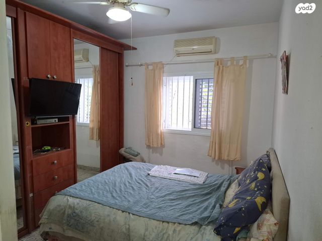 דירה, דב ממזריץ', צהלון, שיכוני חסכון, תל אביב יפו