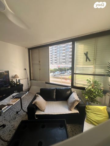 דירה, שדרות ניצה 1, צפון מערב מרכז העיר, נתניה