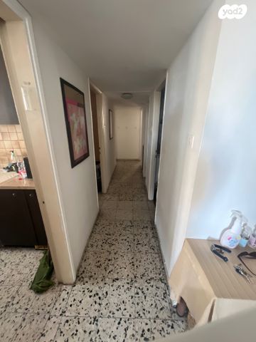 דירה, שדרות ניצה 1, צפון מערב מרכז העיר, נתניה